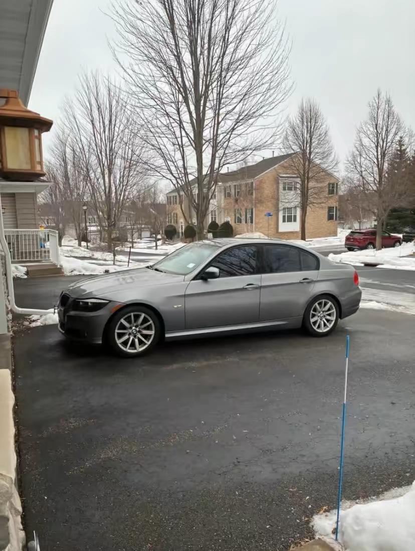 2010 BMW 3 series 328i sedan