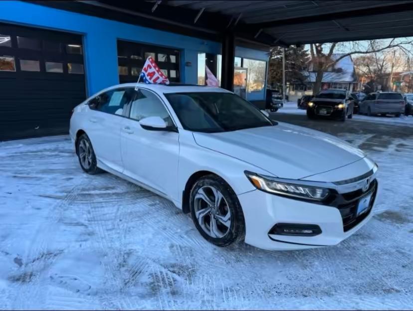 2018 Honda Accord EX-L Sedan 4D - Image 4